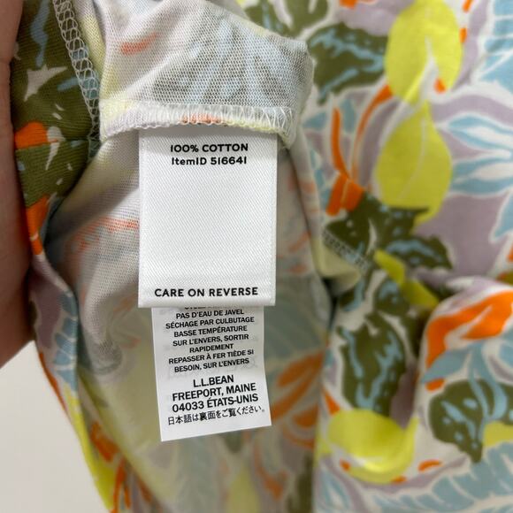 L.L. Bean Signature Womens Sz Small Floral Short Sleeve V Neck Shirt Outdoors - Picture 4 of 5
